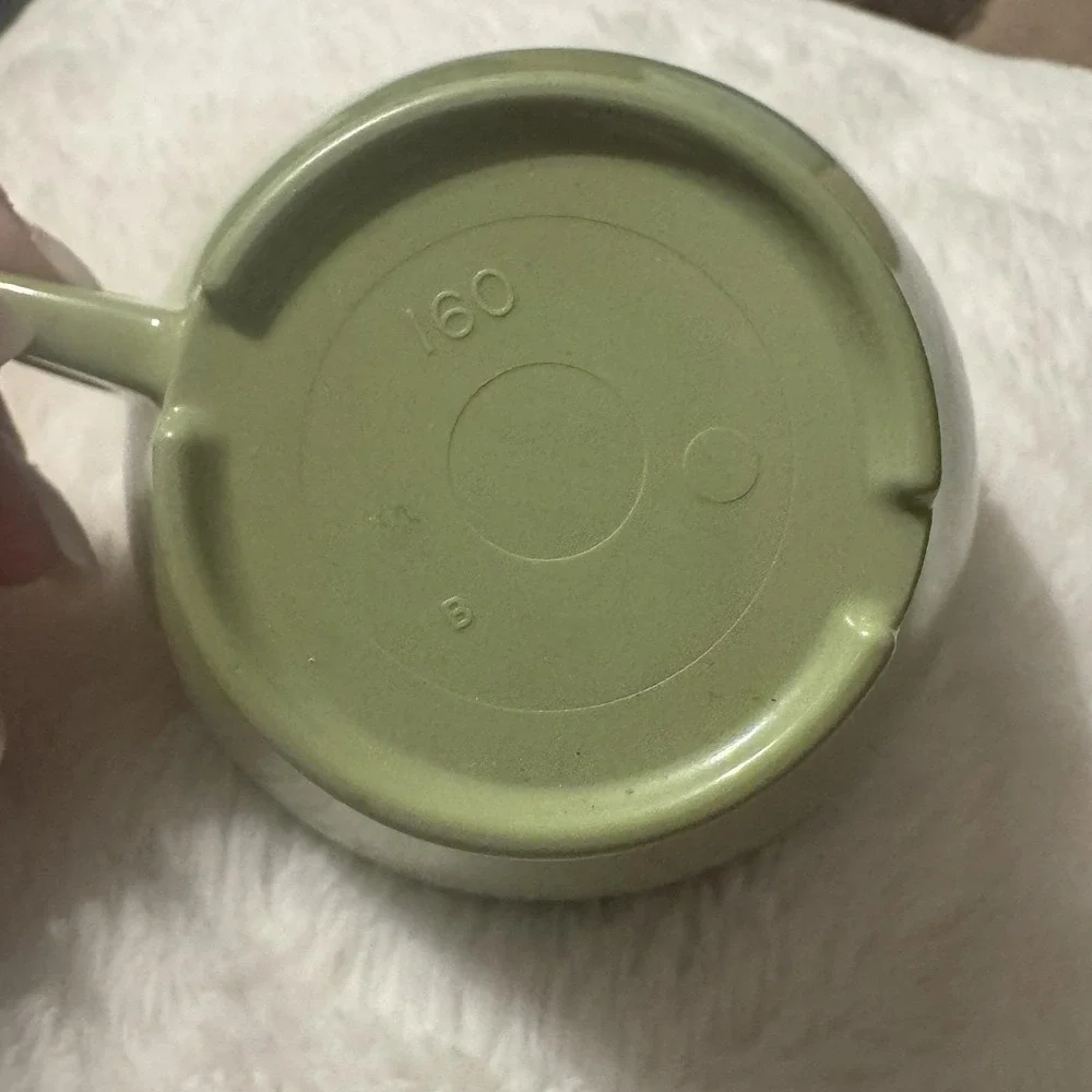 Vintage Melamine‎ Avocado Green Coffee Cups Set Of 5